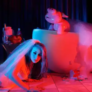 Jaira Burns - Tip It Back